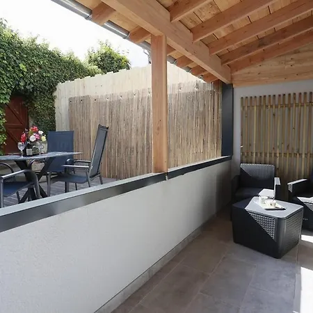 Prázdninový dům Maison Le Lodge- Centre La Fontaine Proche Zoo *