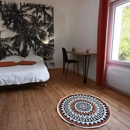 בית נופש Maison Le Lodge- Centre La Fontaine Proche Zoo Doué-la-Fontaine