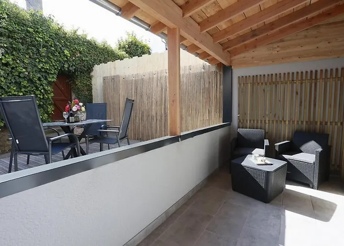 Дом отдыха Maison Le Lodge- Centre La Fontaine Proche Zoo *