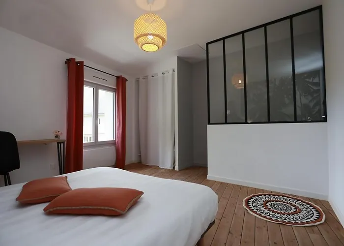 Casa vacanze Maison Le Lodge- Centre La Fontaine Proche Zoo *